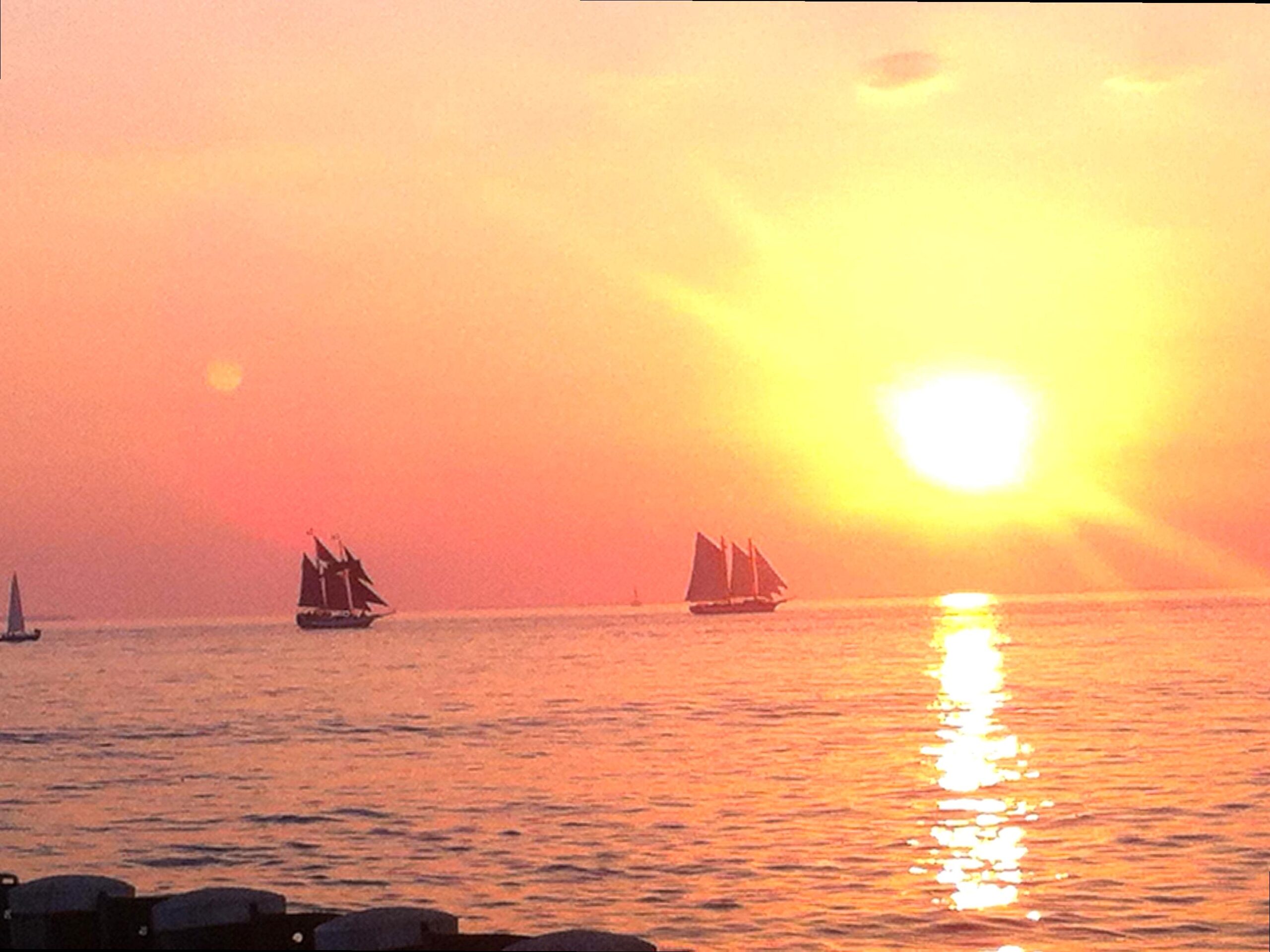 Enjoy an Evening Sail on the Reef at Sunset