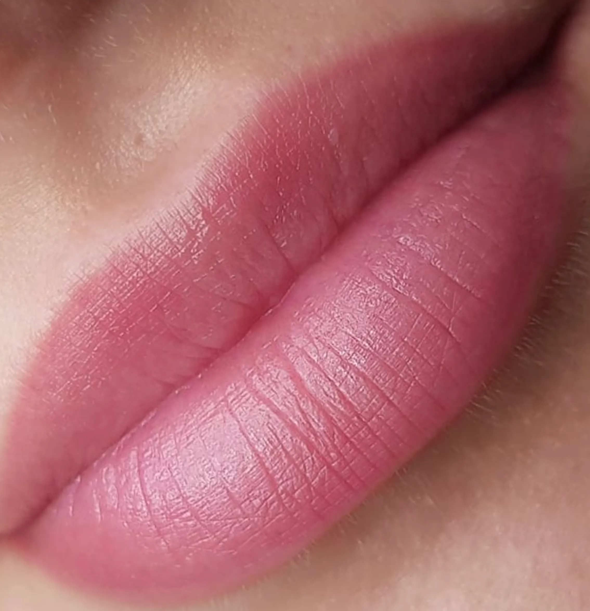 lip tattoo risks and aftercare