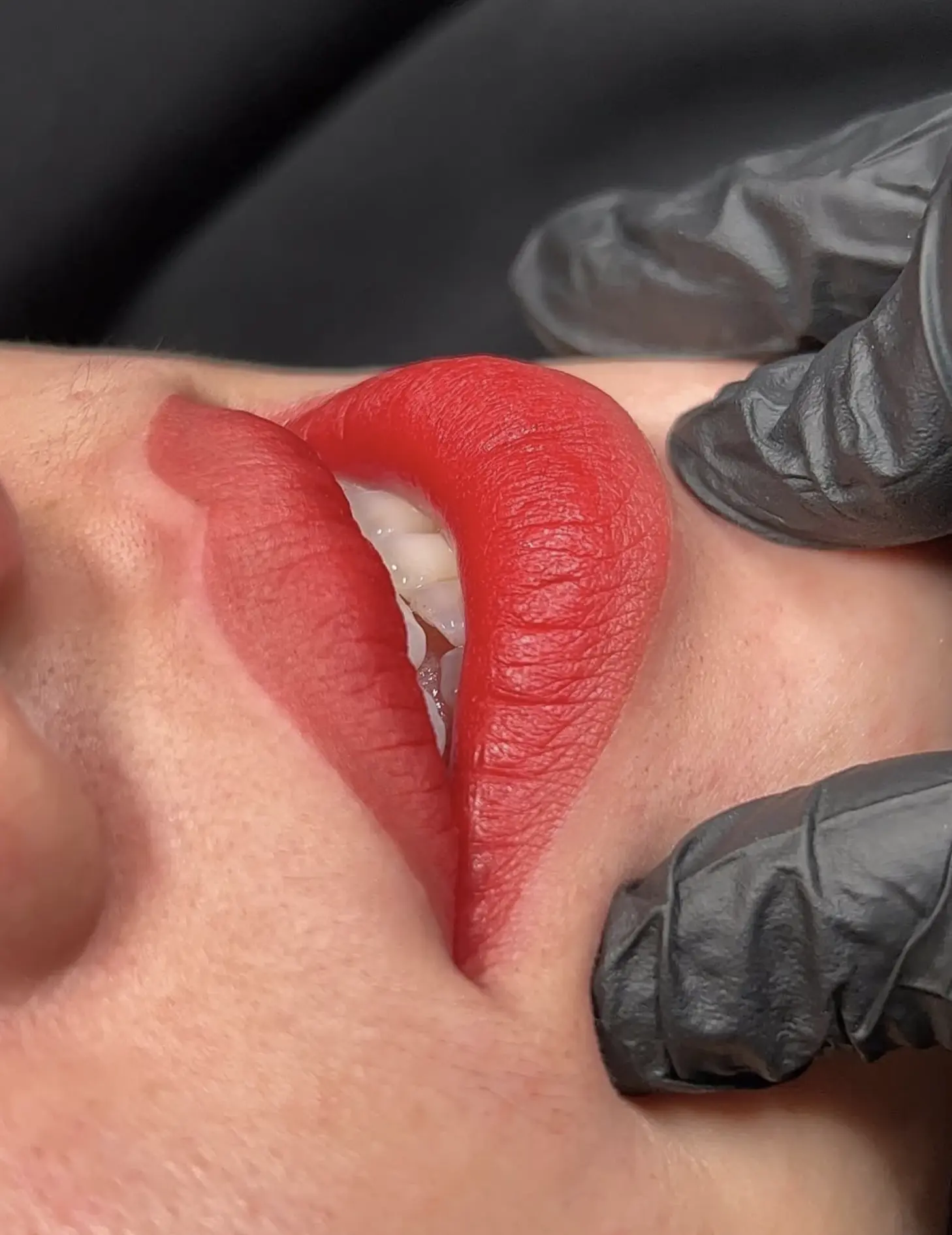 Microblading blade vs PMU device